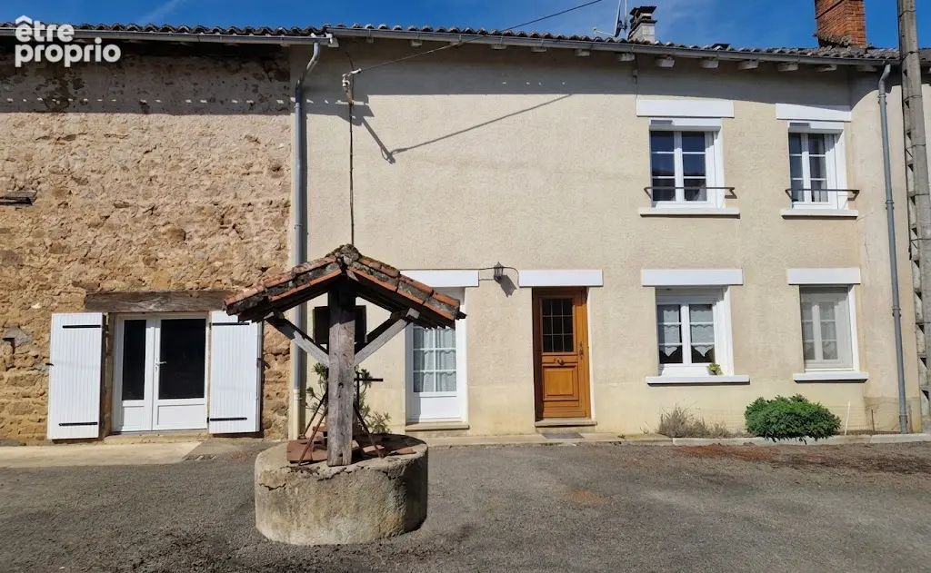 Ensemble immobilier de caractere - 3 maisons, 2 granges et 1 patio - un projet unique a imaginer - photo 3