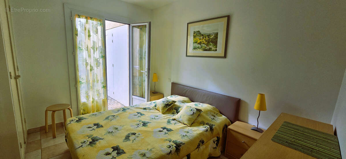 Appartement à OLMETO