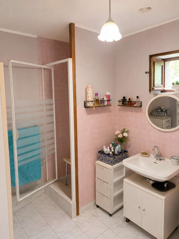 Salla d'eau - Maison à GERGY