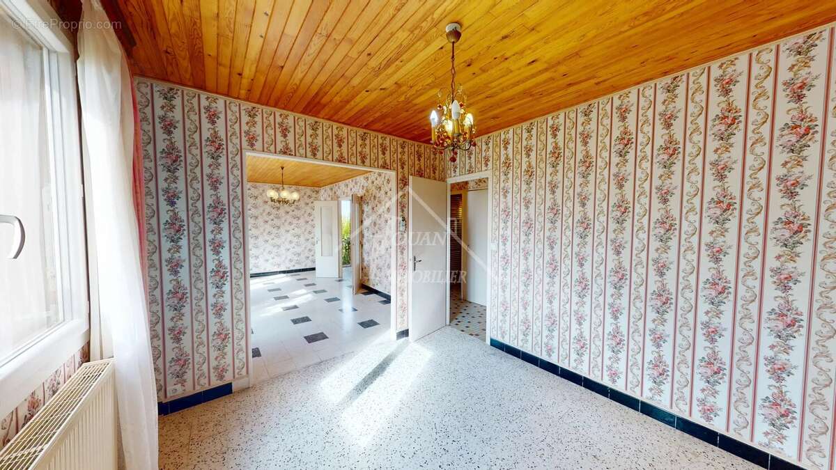 Maison lumineuse de 82 m² à Diou avec jardin - photo 4