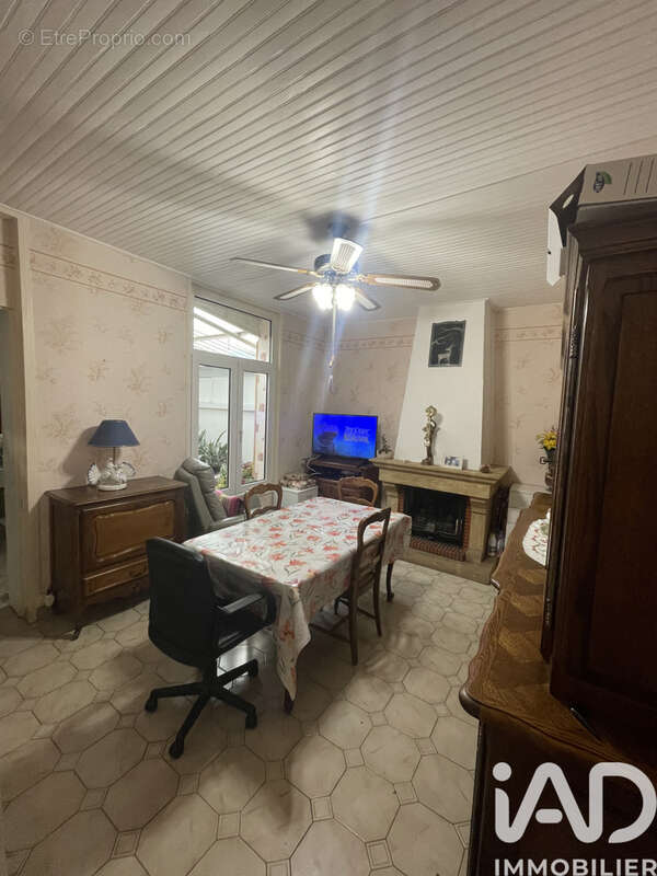 Photo 3 - Maison à SAINT-QUENTIN