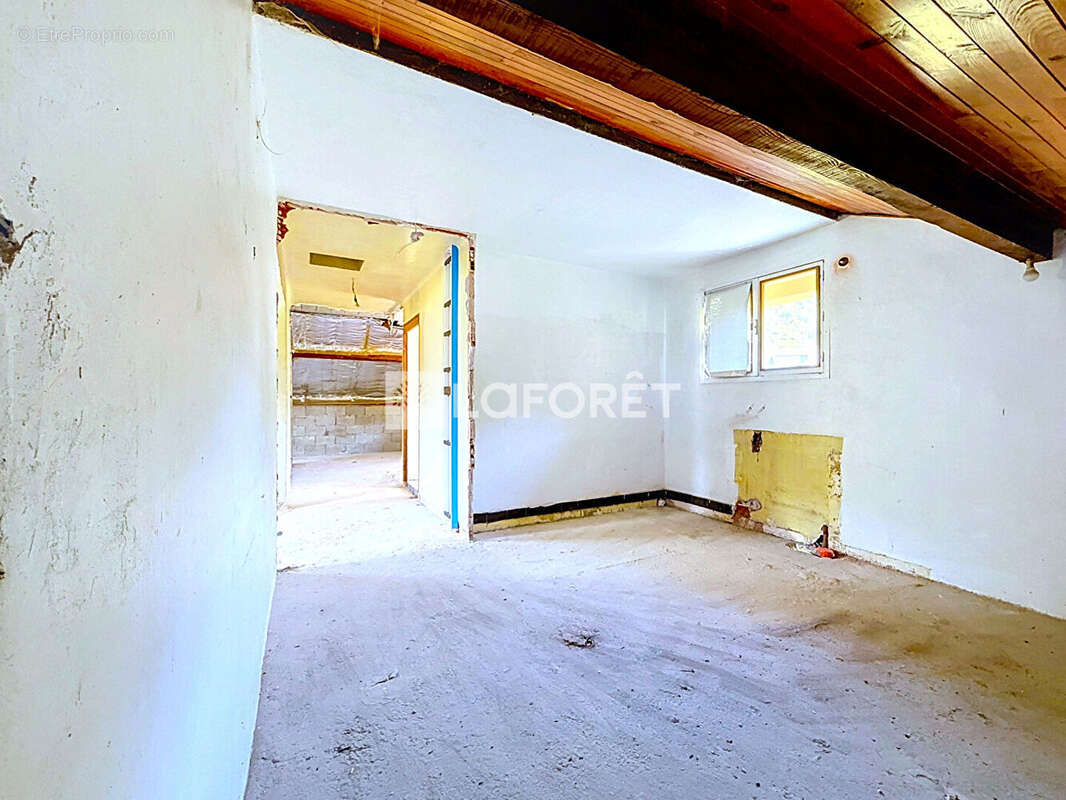 Appartement à SAINT-JEOIRE-PRIEURE