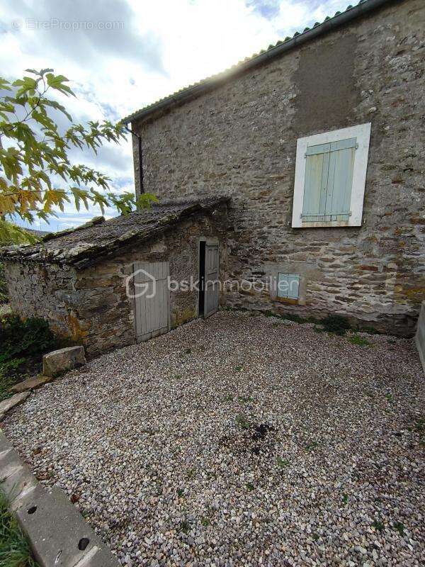 Maison à PRADELLES-CABARDES