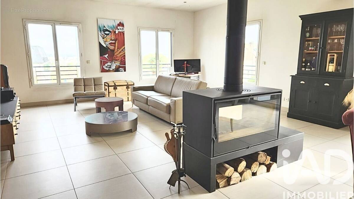 Photo 1 - Maison à CHENNEVIERES-SUR-MARNE