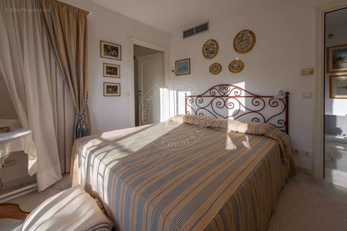 Appartement à BEAULIEU-SUR-MER