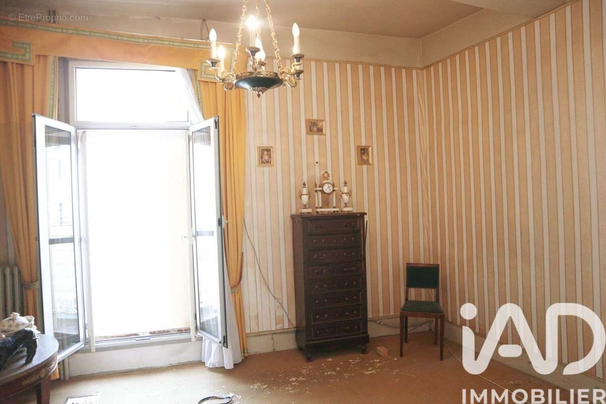 Photo 8 - Maison à POUZOLLES