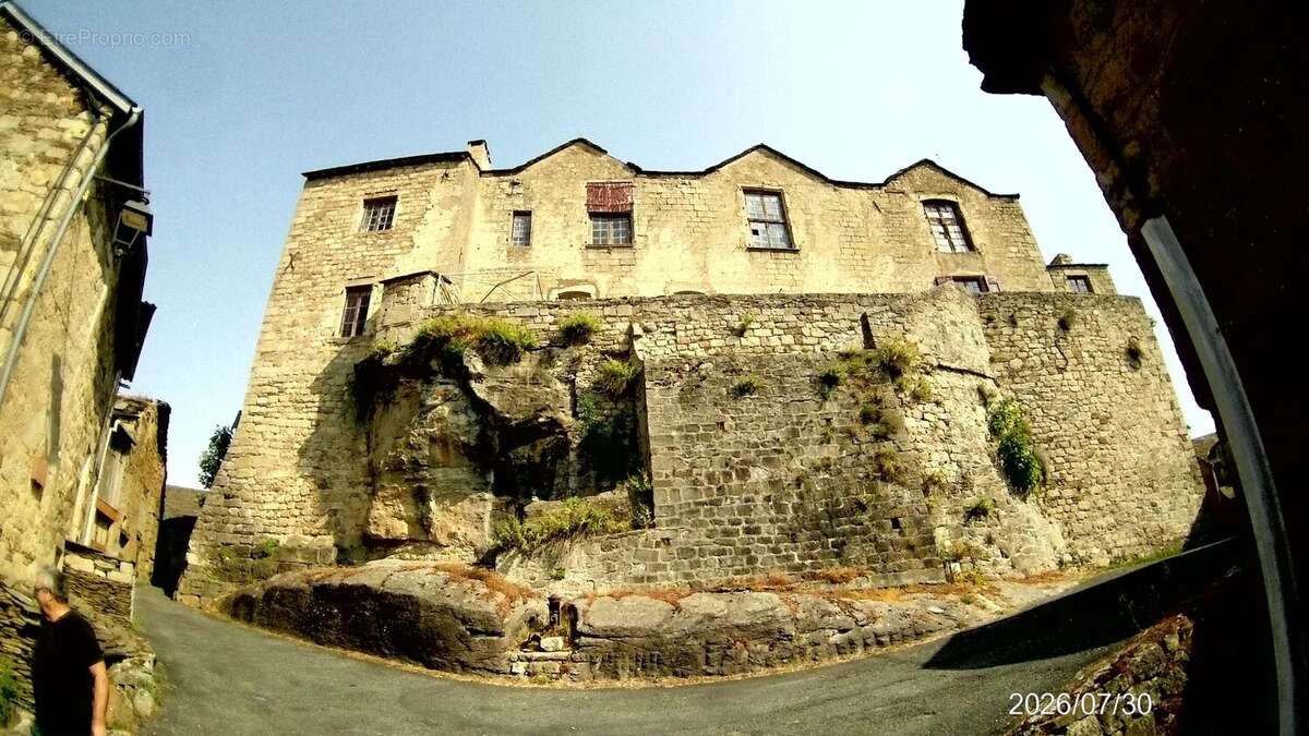 Maison de caractère du XVIIᵉ siècle à restaurer – Au cœur de Castelnau-Pégayrols - photo 5