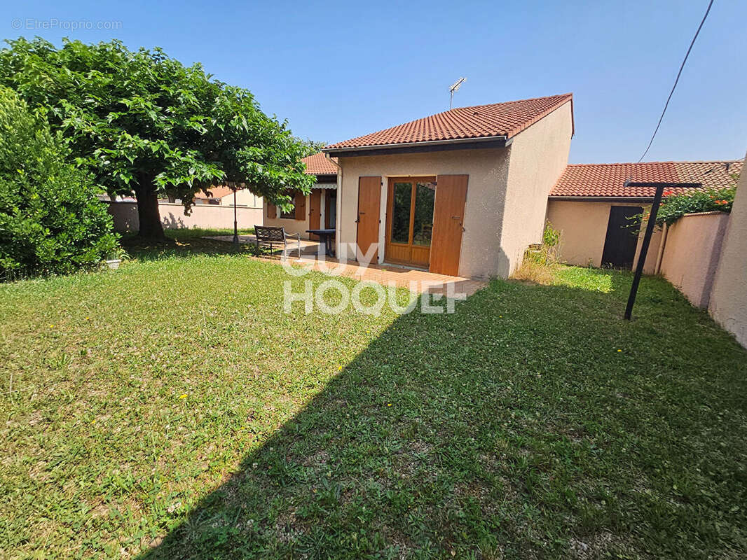 Maison à LIVRON-SUR-DROME