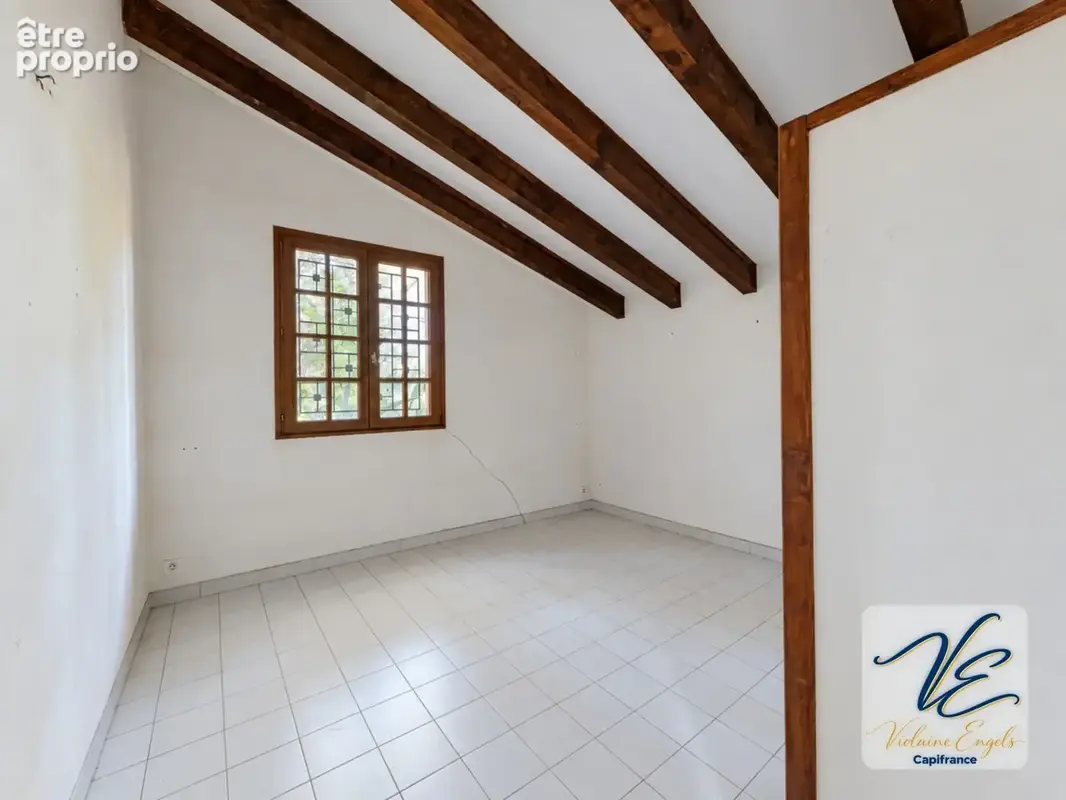 ARGENS-MINERVOIS – Maison de caractère avec 4 chambres, terrasses, jardin arboré et garage - photo 18