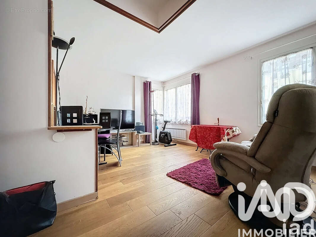 Photo 2 - Appartement à LONGJUMEAU