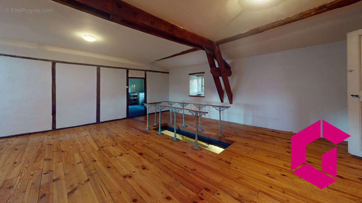 Maison à VILLENEUVE