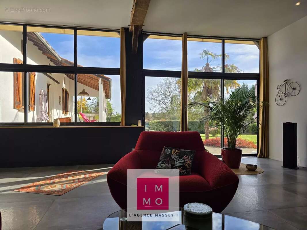 Maison à CASTERA-LOU