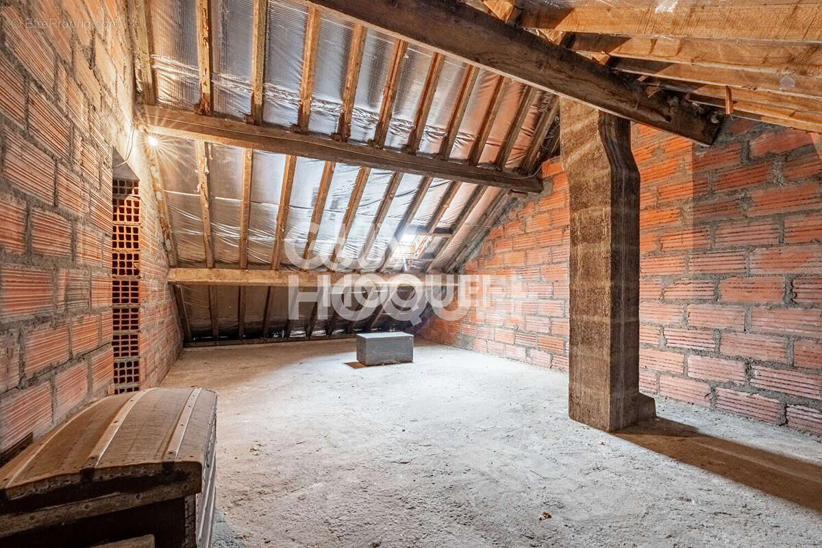 Maison à LA GARENNE-COLOMBES