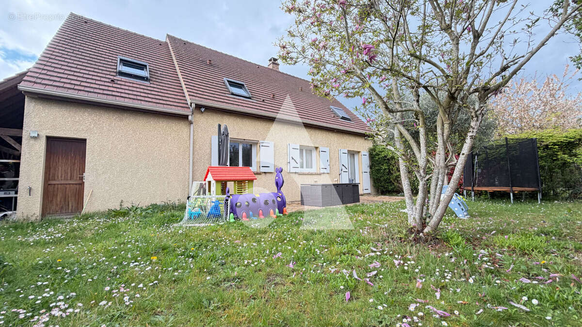 Maison à SOISY-SOUS-MONTMORENCY