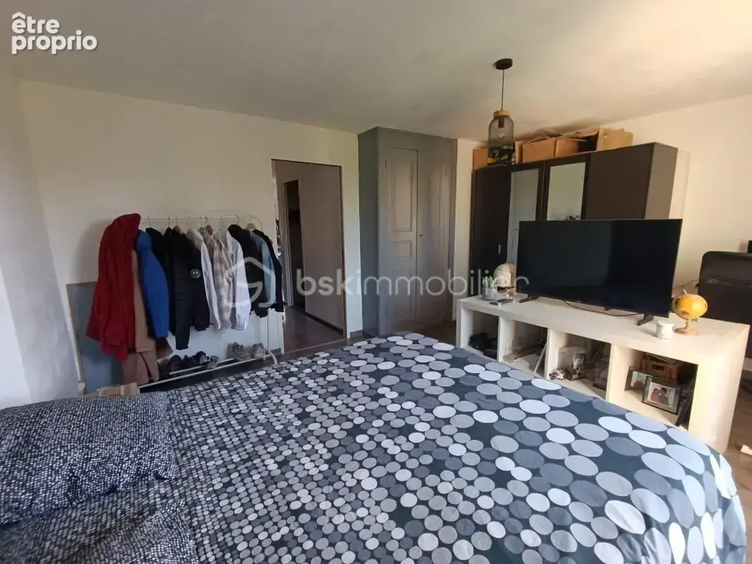 T2 LUMINEUX 43 m² – Appartement loué et meublé - photo 7