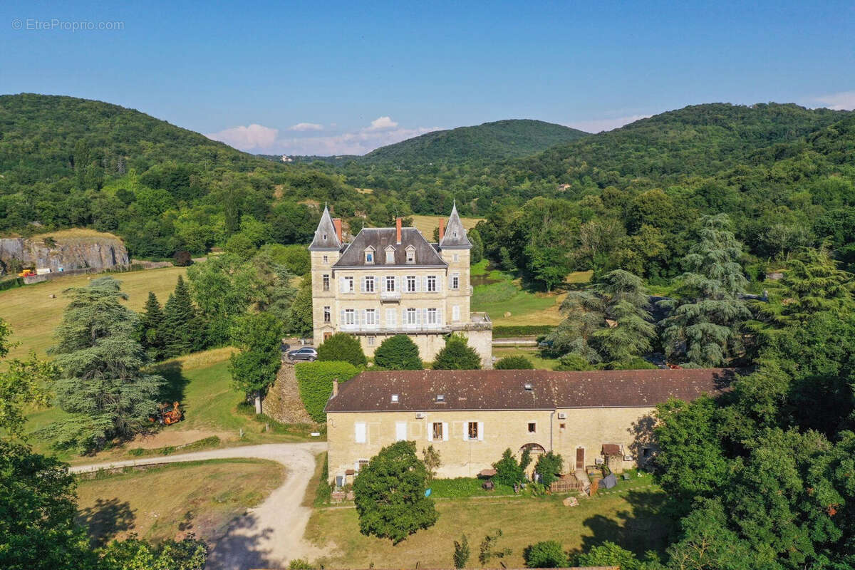 Autre à CREMIEU