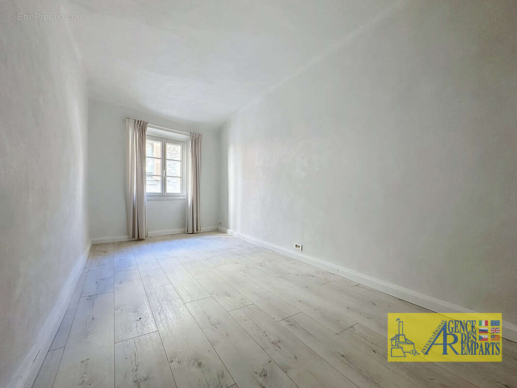 Appartement de caractère 82,95 m2 au cœur de la Vieille Ville - photo 28
