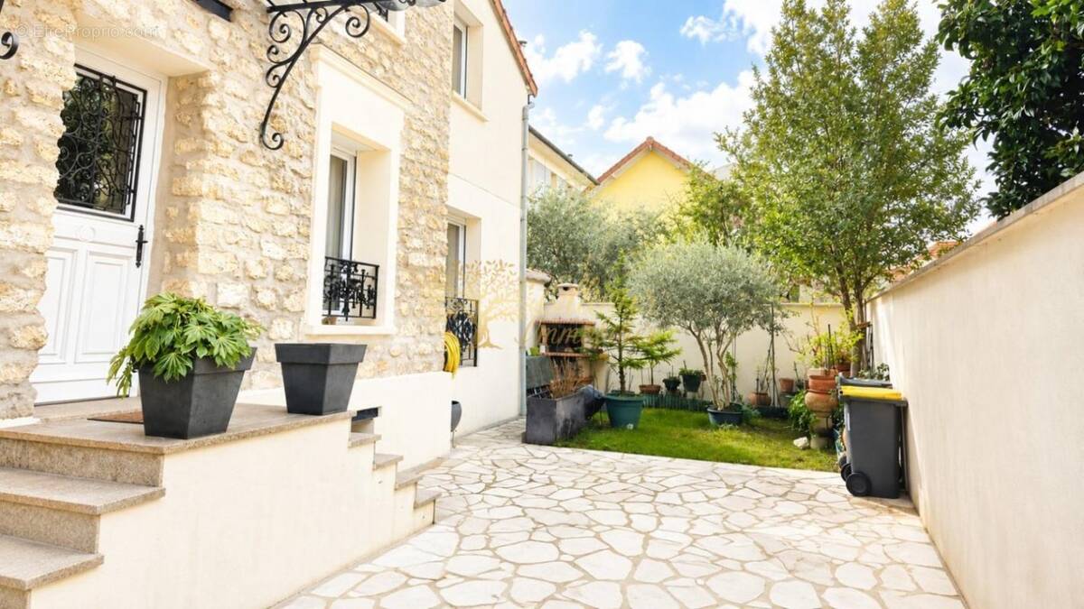Maison à JOINVILLE-LE-PONT