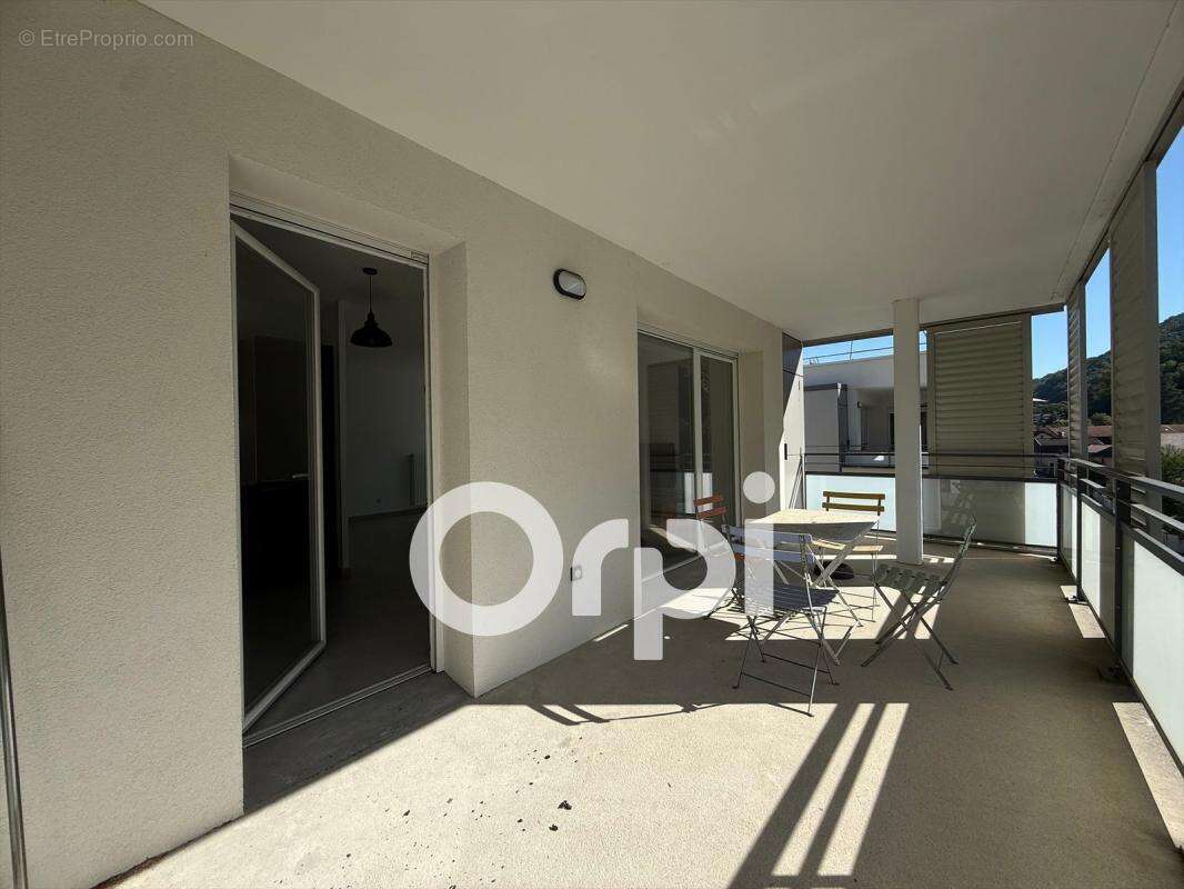 Appartement à VILLARD-BONNOT