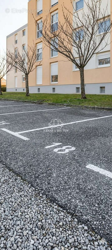 Parking à ROANNE