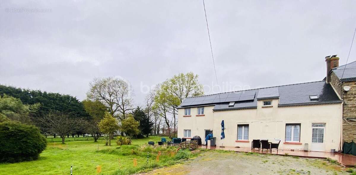 Maison à SAINT-MALO-DES-TROIS-FONTAINES