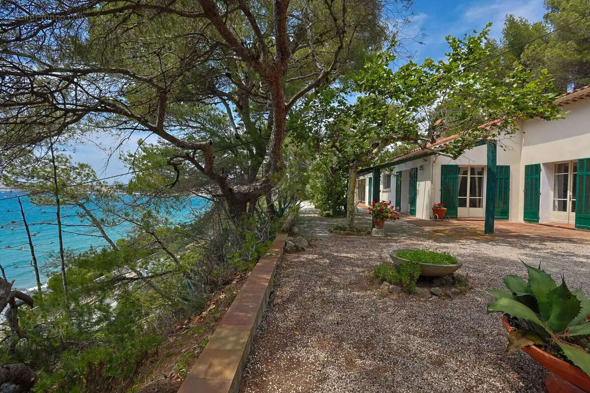 Maison à SANARY-SUR-MER