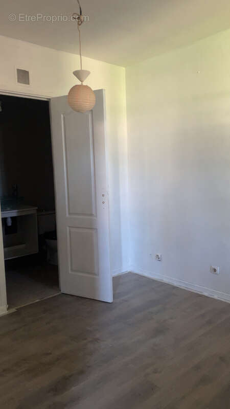 Maison 194 m² à Sancoins  - photo 3