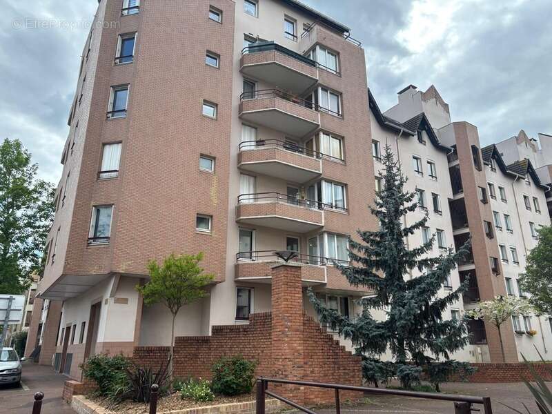 Appartement à vendre 2 pièces de 58 m² sur CRETEIL (94), métro et commerces à proximité - photo 8