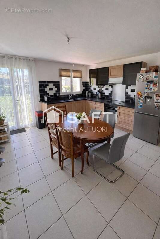 Maison 97 m² à Revel  - photo 3