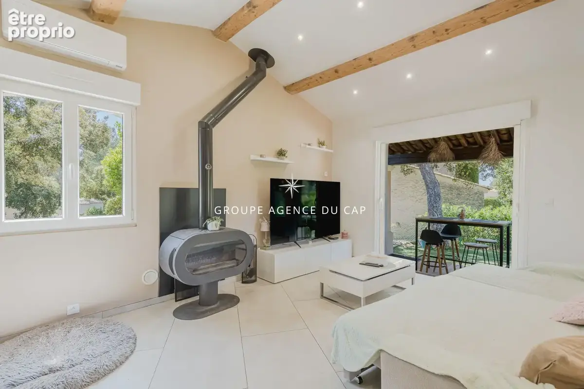 Villa saint raphael 5/6 pieces de 120m² avec piscine face golf - photo 14