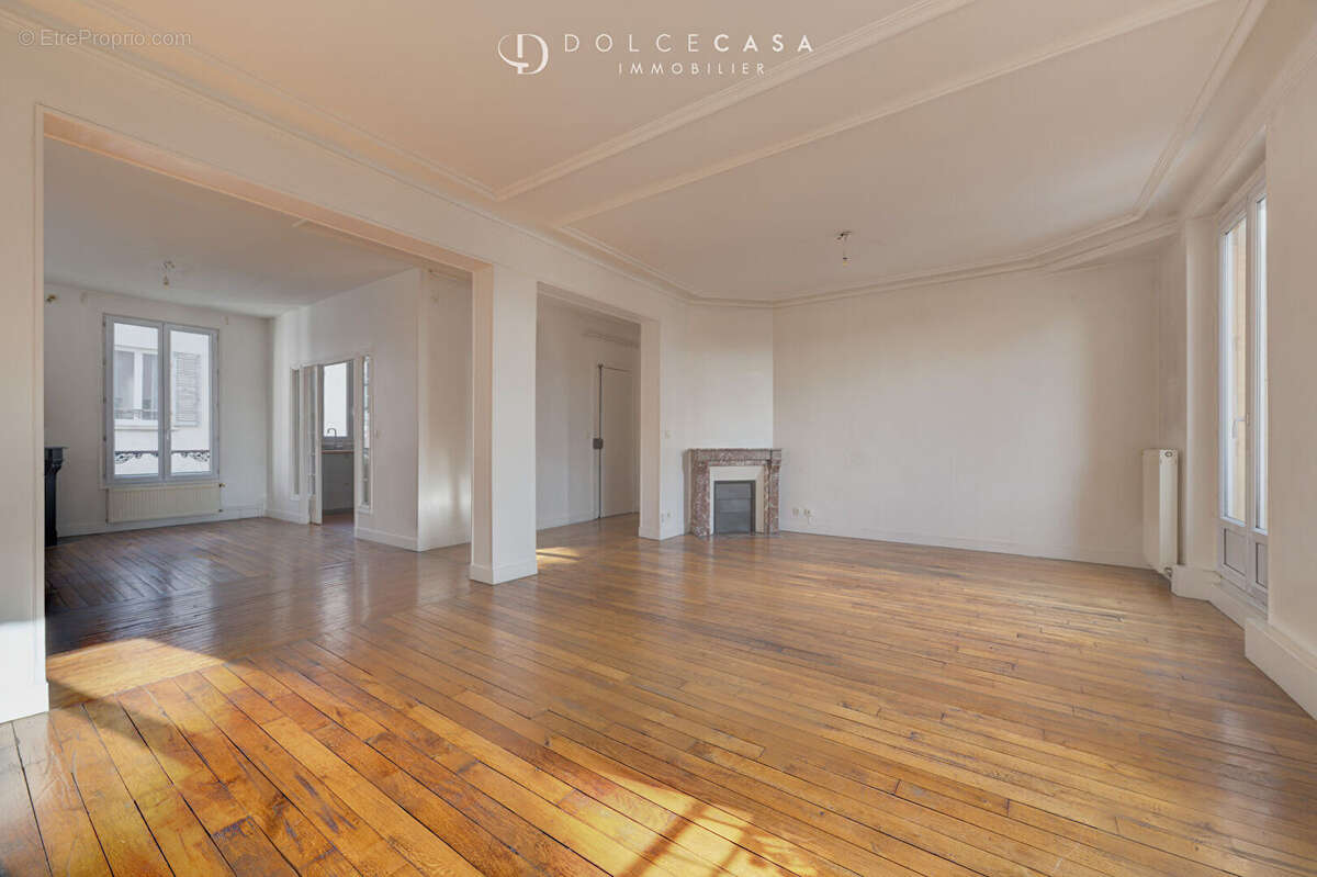 Appartement à FONTENAY-SOUS-BOIS