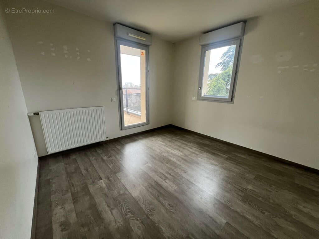 Appartement à RILLIEUX-LA-PAPE