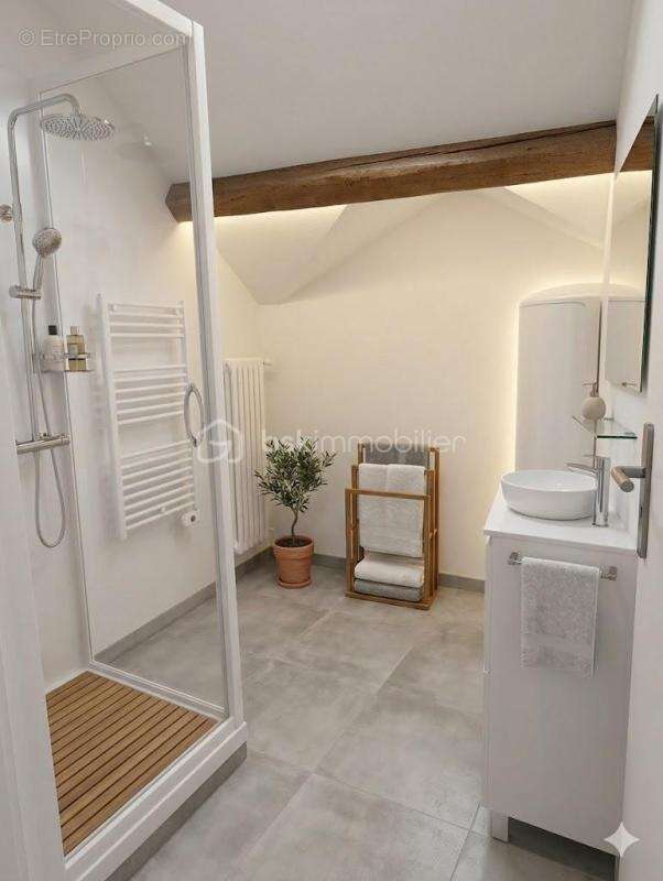Appartement à AUNEAU