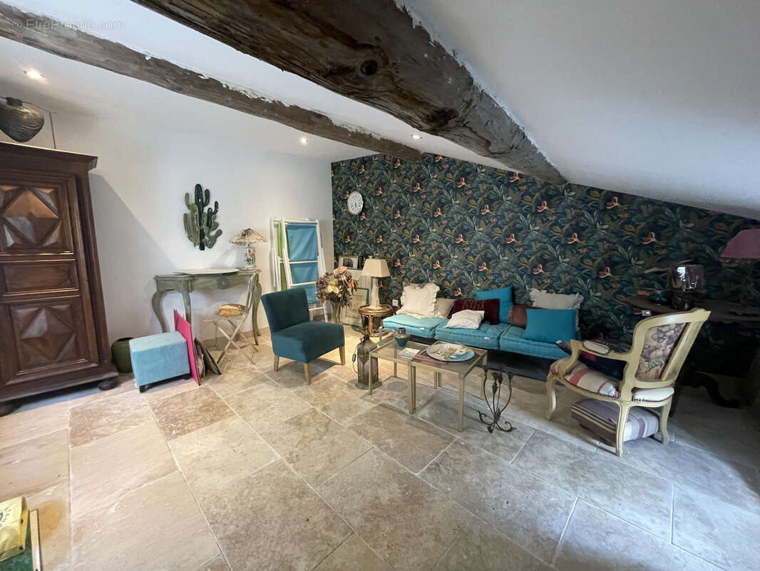 Maison à PUISSERGUIER