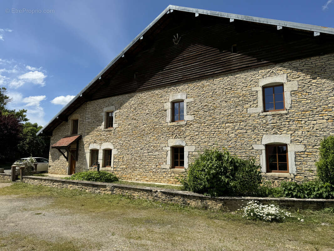 Maison à VALONNE
