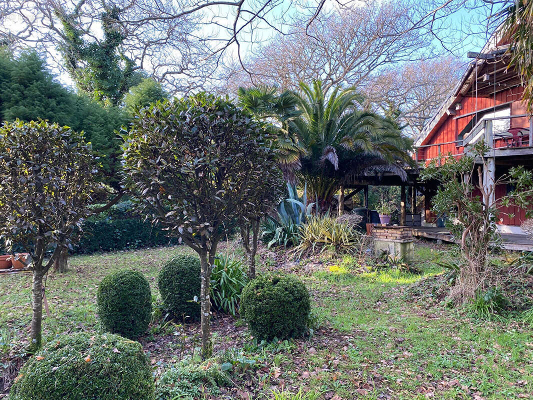 Maison à PLONEOUR-LANVERN