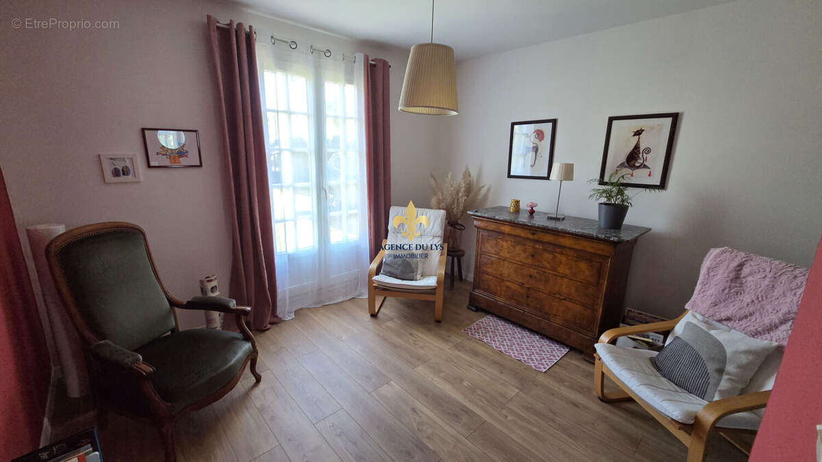 Maison à CHANTILLY