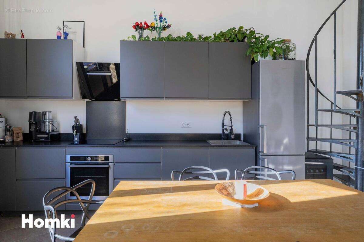 Appartement à MARSEILLE-12E