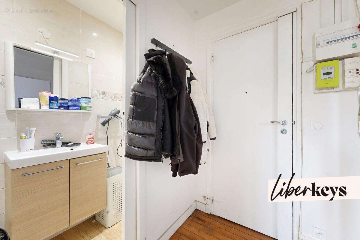Appartement à PARIS-20E