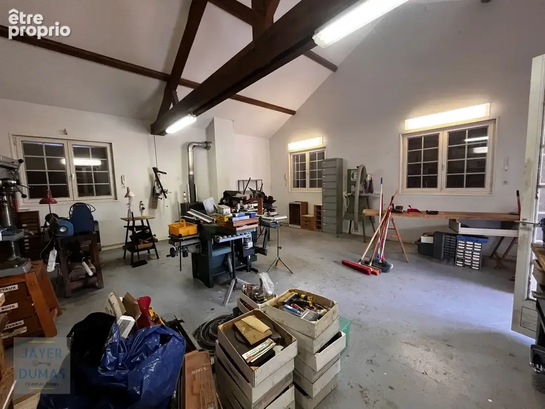 VIREY-LE-GRAND - Vaste Maison traditionnelle avec grande dépendance - - photo 14