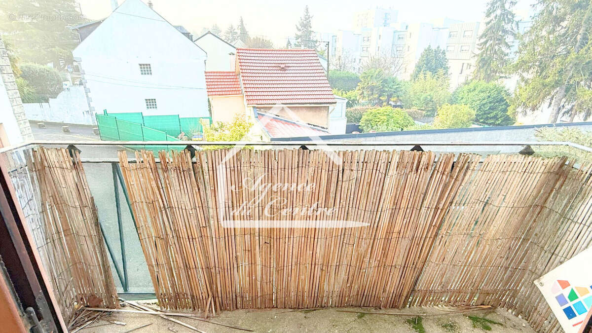 Appartement à L'HAY-LES-ROSES