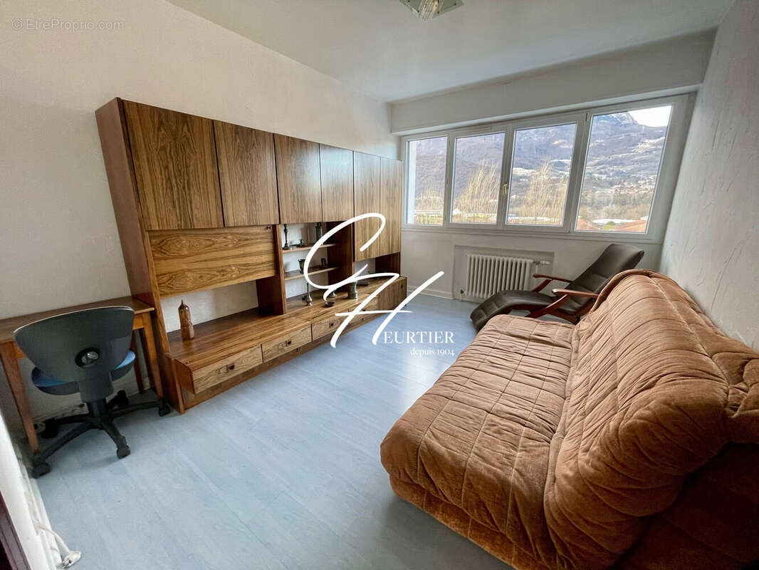 Appartement à ECHIROLLES