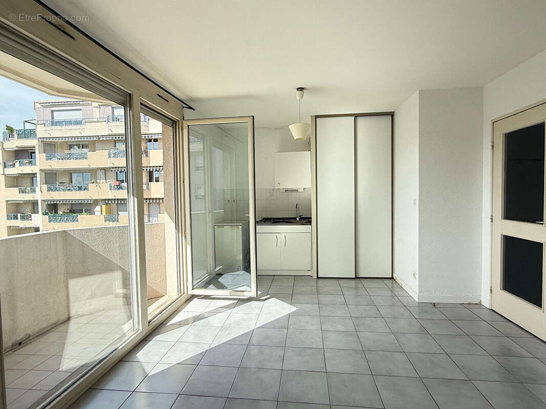 Appartement à LYON-3E