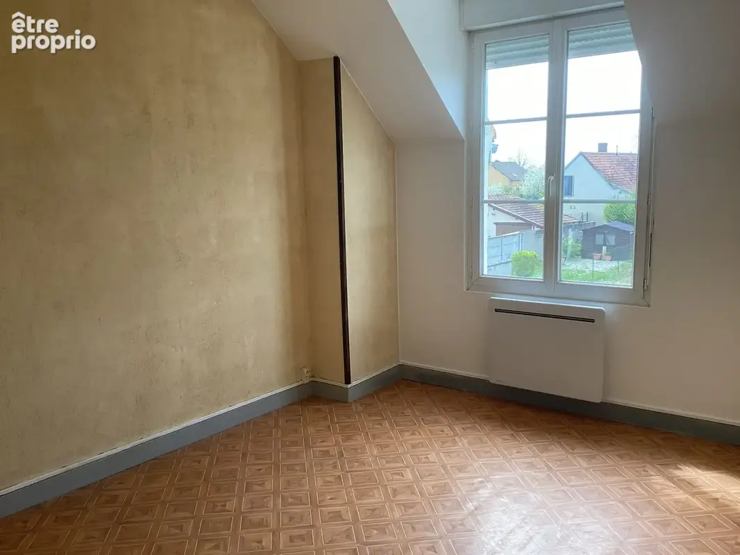 Petite maison ancienne mitoyenne d'un côté à rafraîchir - photo 15