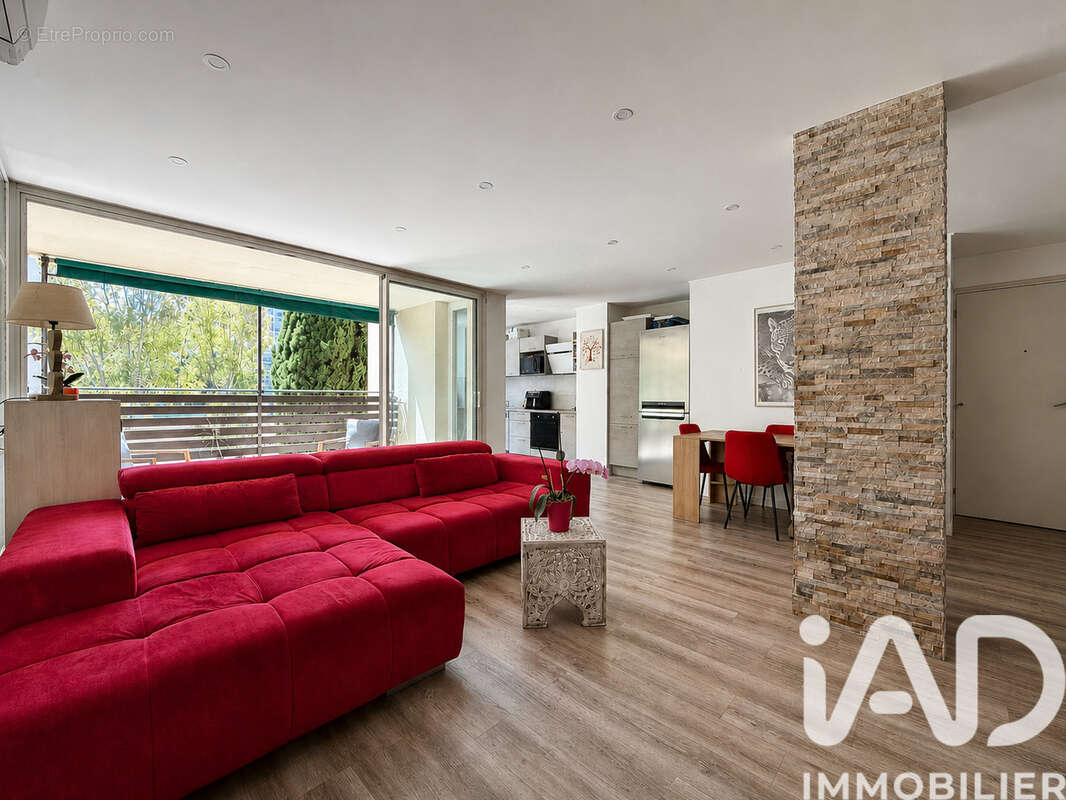 Photo 2 - Appartement à LA VALETTE-DU-VAR
