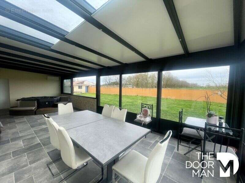 Maison à GERMOND-ROUVRE