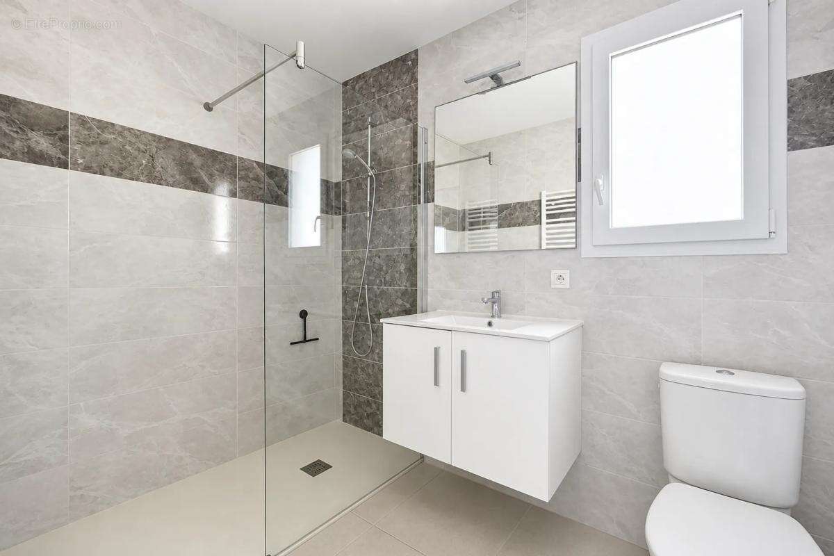 Maison rénovée de 4 pièces, La Chaume - photo 6