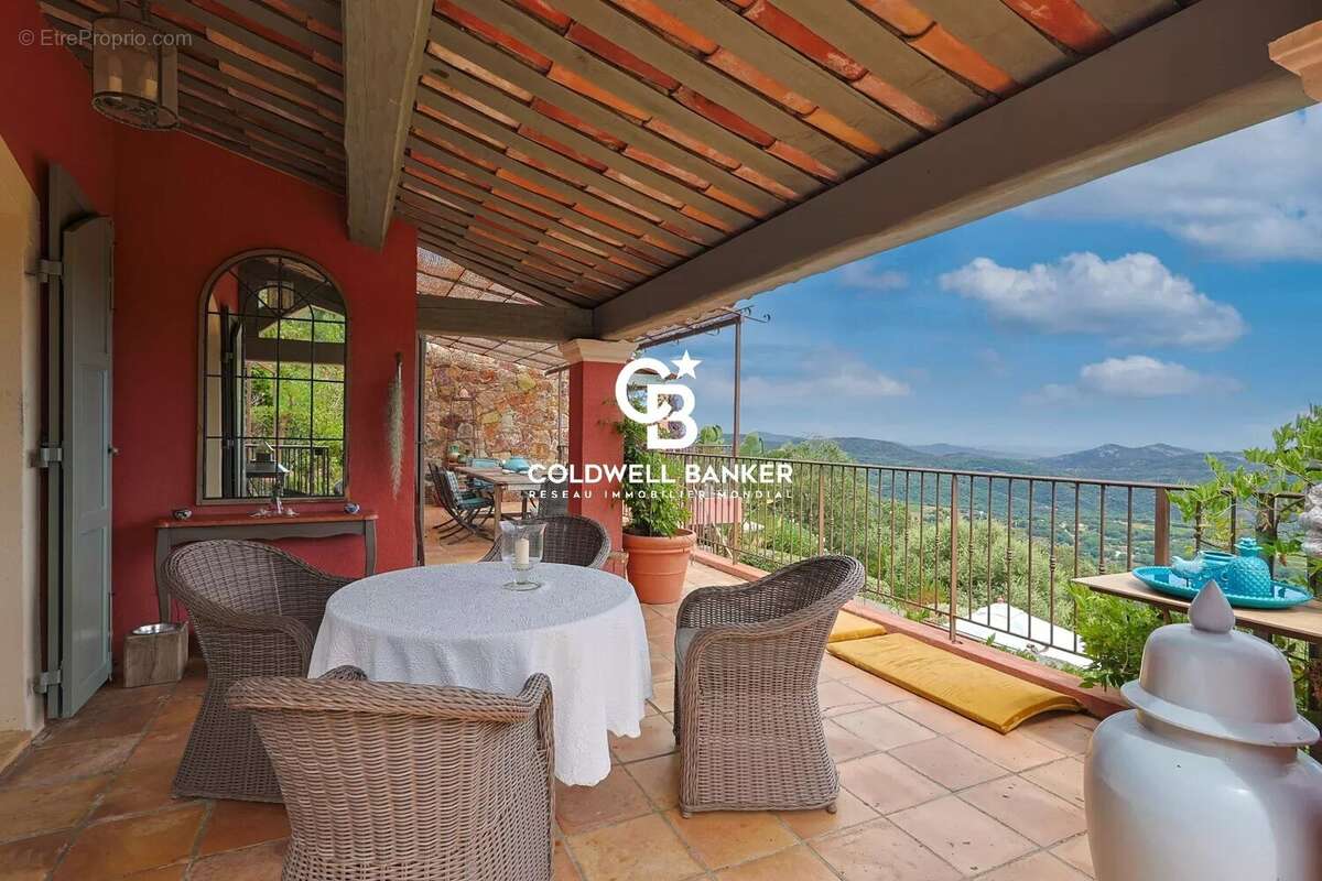 Confort, vue & authenticité et seulement 25 minutes de ST TROPEZ - photo 45