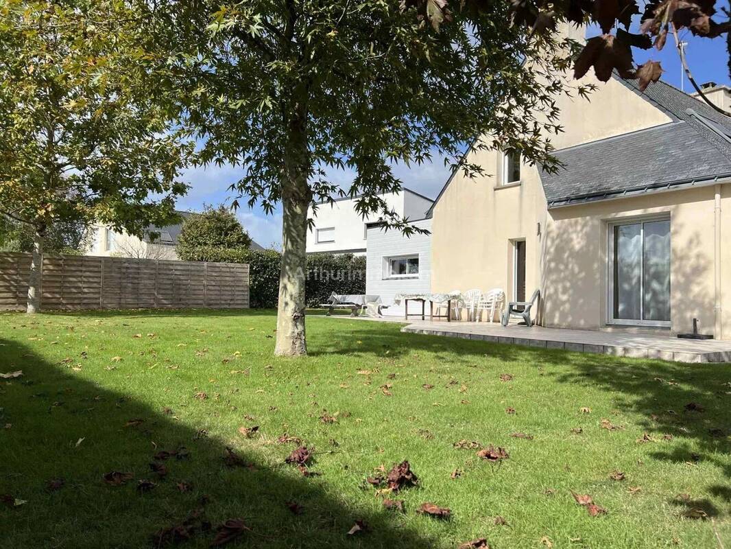 Maison à PLOUGOUMELEN