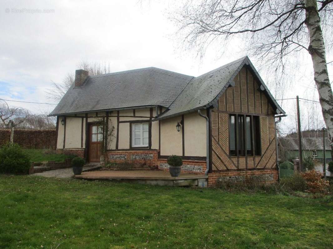 Maison à POIX-DE-PICARDIE